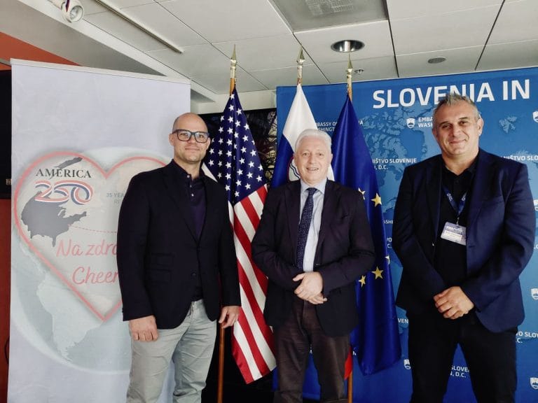 uraden obisk sindikatov SPINS in SŠS na veleposlaništvu v zda